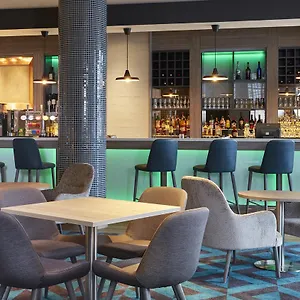 4* Otel Leonardo